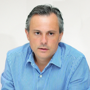 JOSE-ROBERTO JOSE-ROBERTO